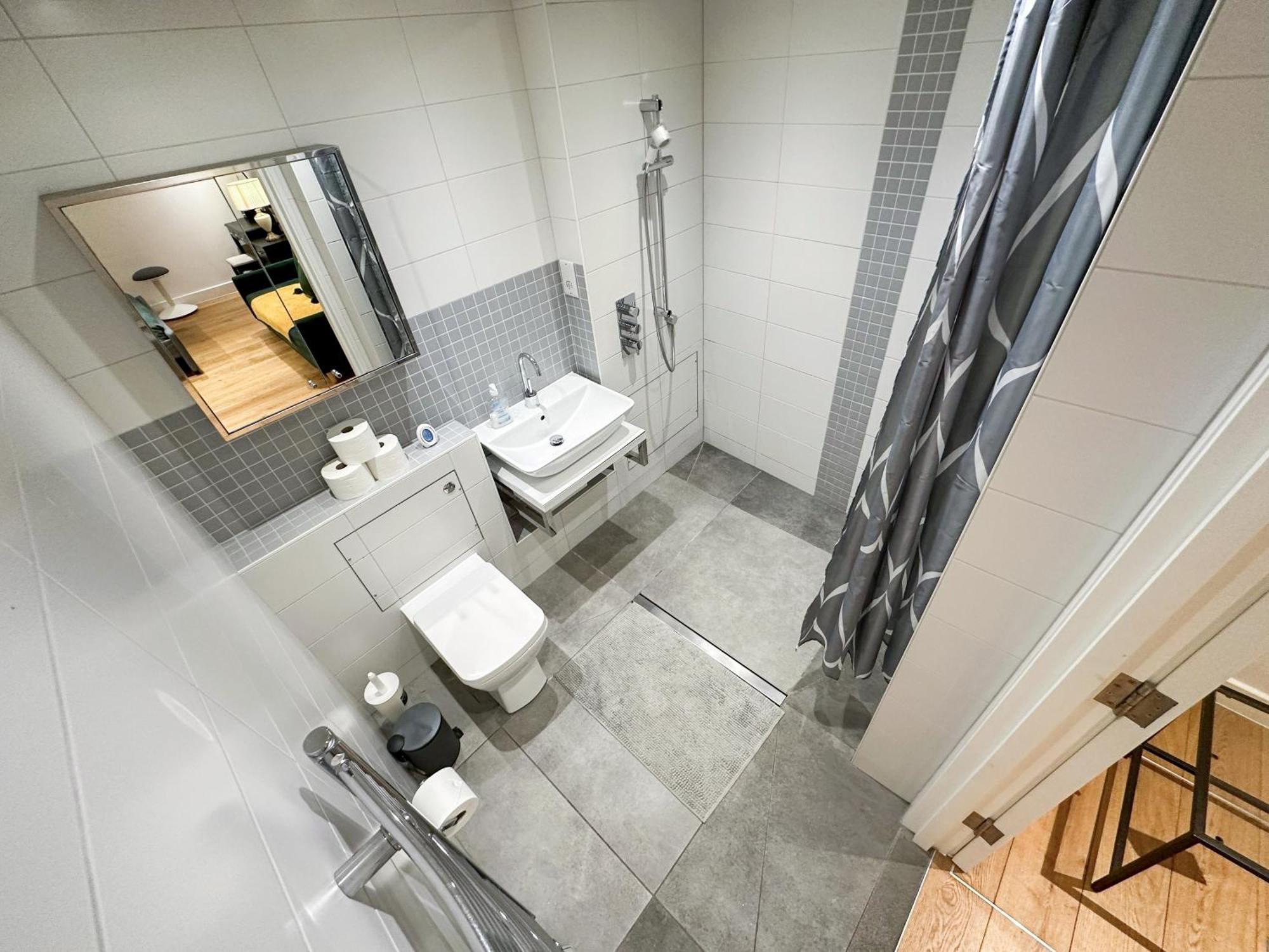 Chic 3 Bedroom Flat With Private Terrace In Holloway Near Finsbury Park 伦敦 外观 照片