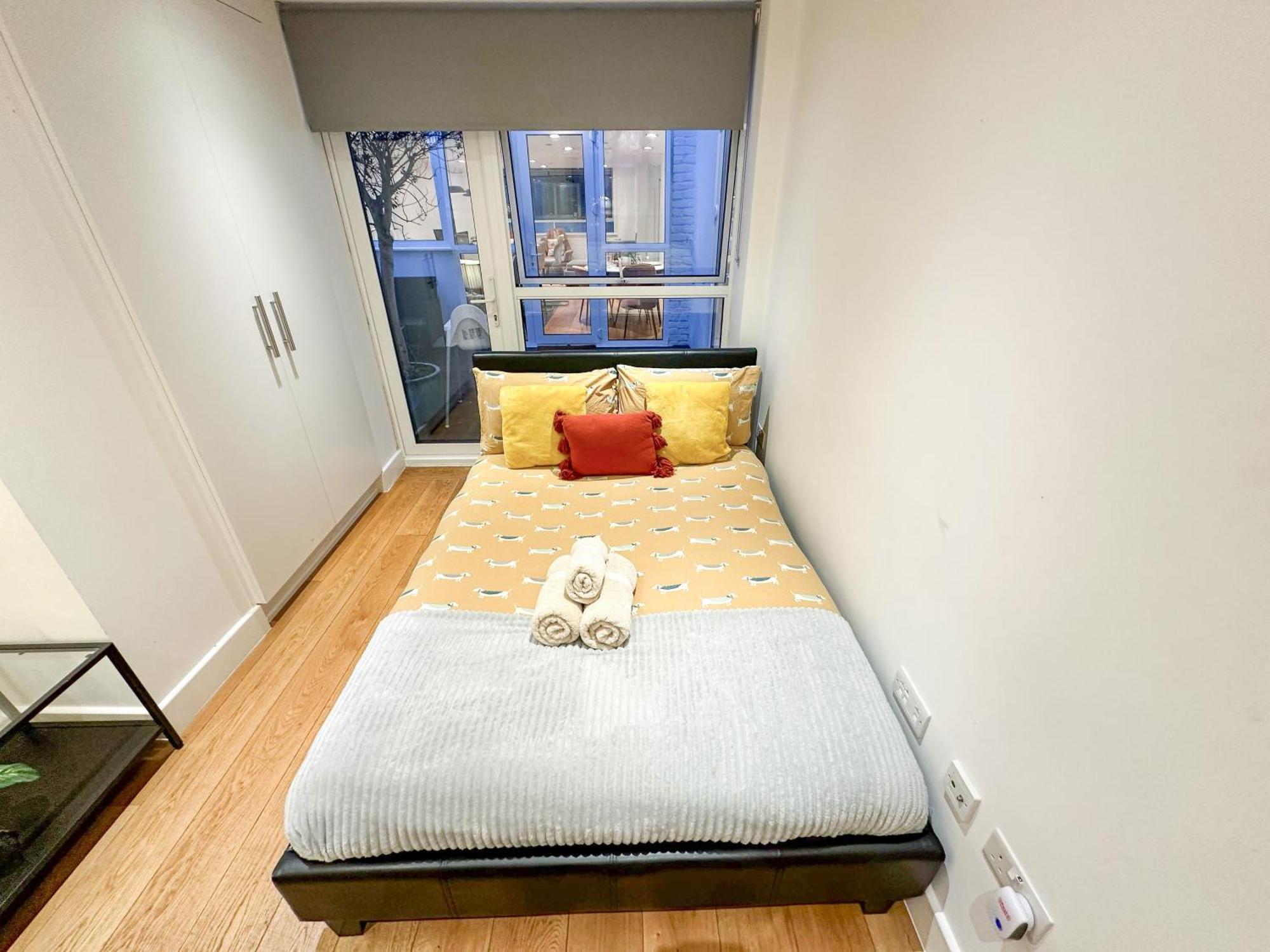 Chic 3 Bedroom Flat With Private Terrace In Holloway Near Finsbury Park 伦敦 外观 照片